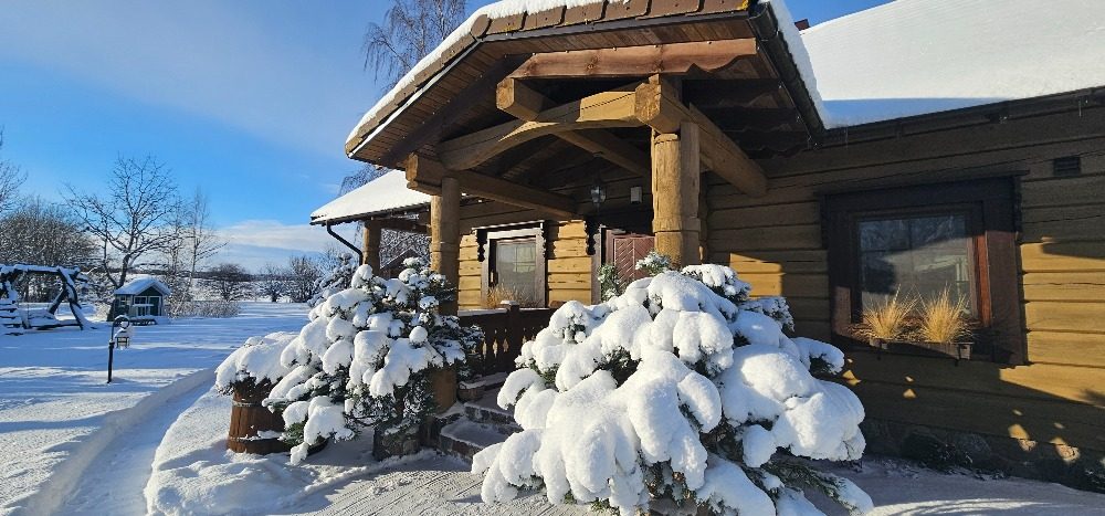PRALEISKITE SAVAITGALĮ PLATELIUOSE, SODYBOJE "LIEPIJA"
