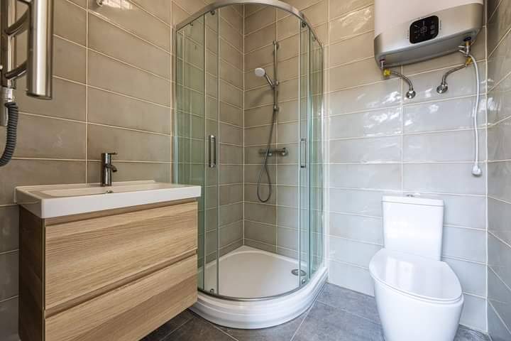 Parduodami Butai Šventojoje