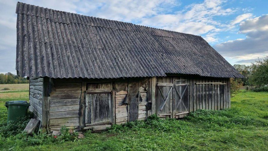 Parduoda sodybą ,-Anykščių r. sav., Troškūnų sen., Žviliūnų k. 7