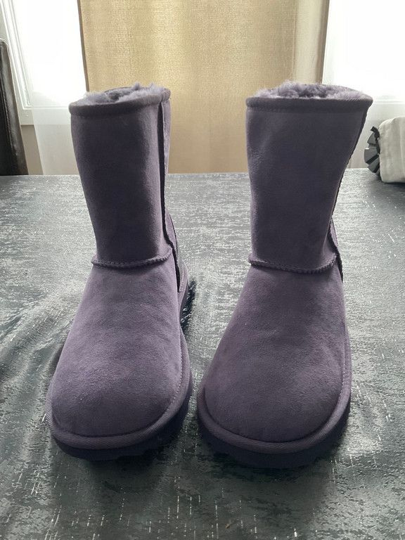 UGG New Classic Short II boots
