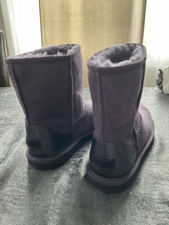 UGG New Classic Short II boots
