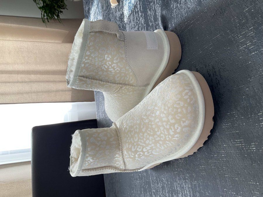 UGG White Classic Mini Snow Leopard-NEW