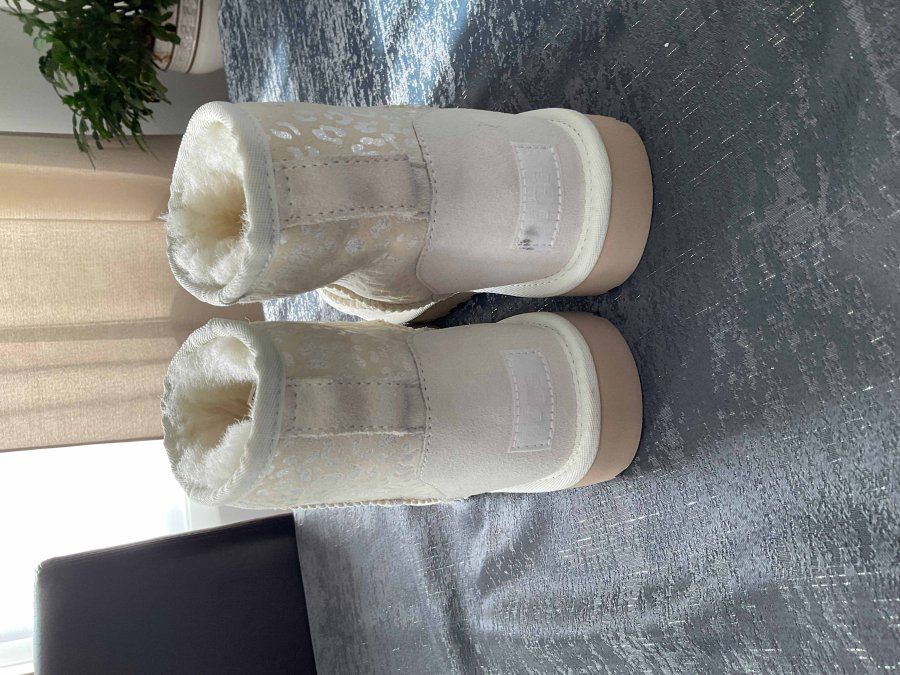 UGG White Classic Mini Snow Leopard-NEW