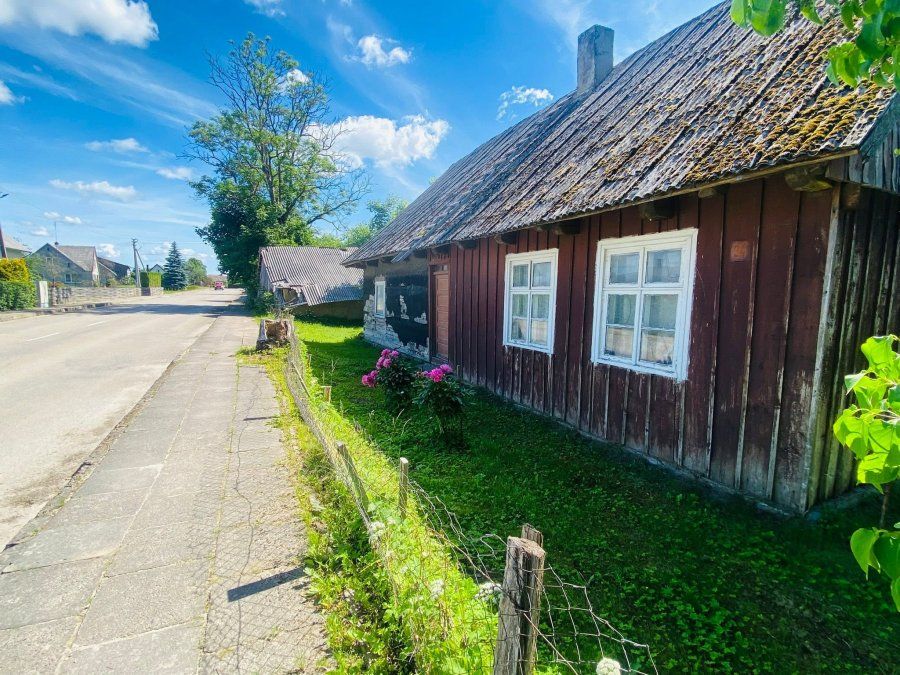 Parduodama erdvi sodyba Ž. Naumiestis  Sodų g. 34